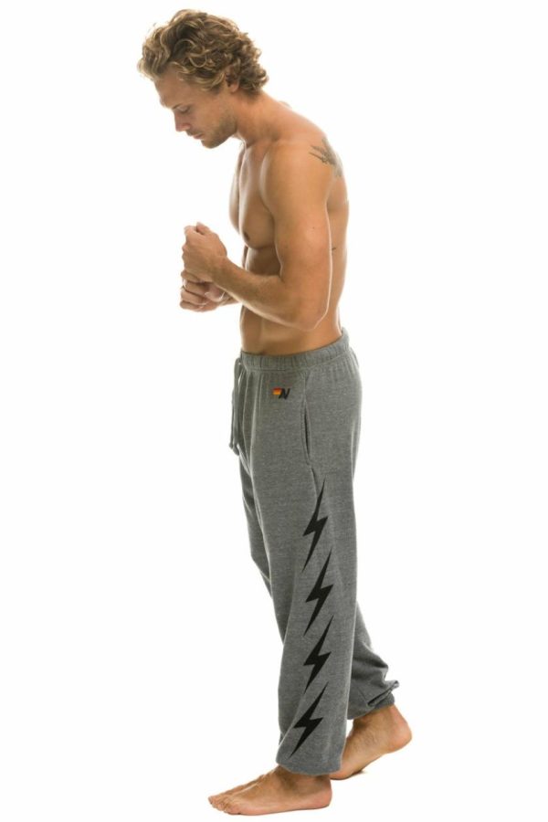 Threademporium.shop2285b34dfb 3