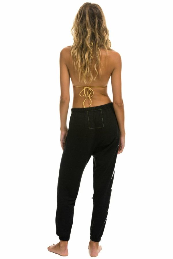 Threademporium.shop5e6d922989 3