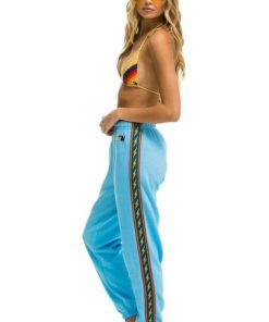 Threademporium.shop7b4edc2f8d 1