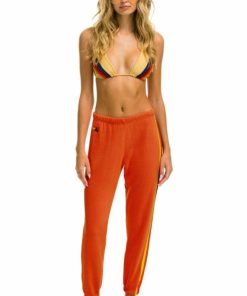 Threademporium.shopa273bb1c0e 2