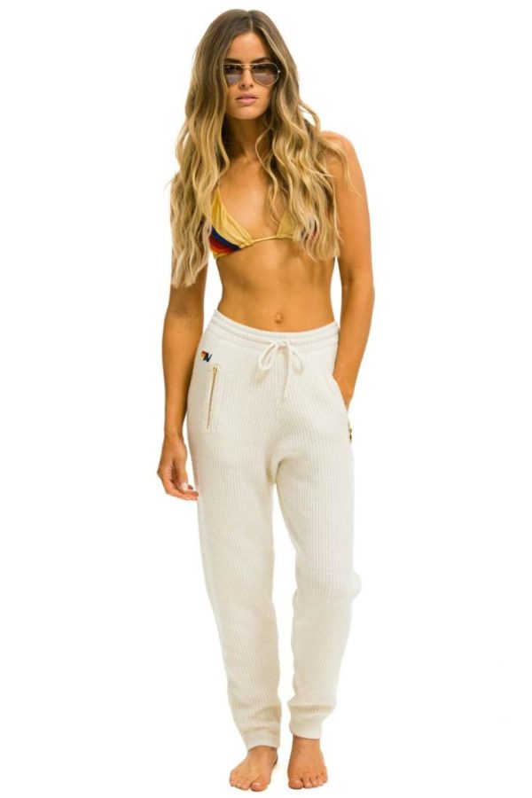 Threademporium.shopb25d57d036 1