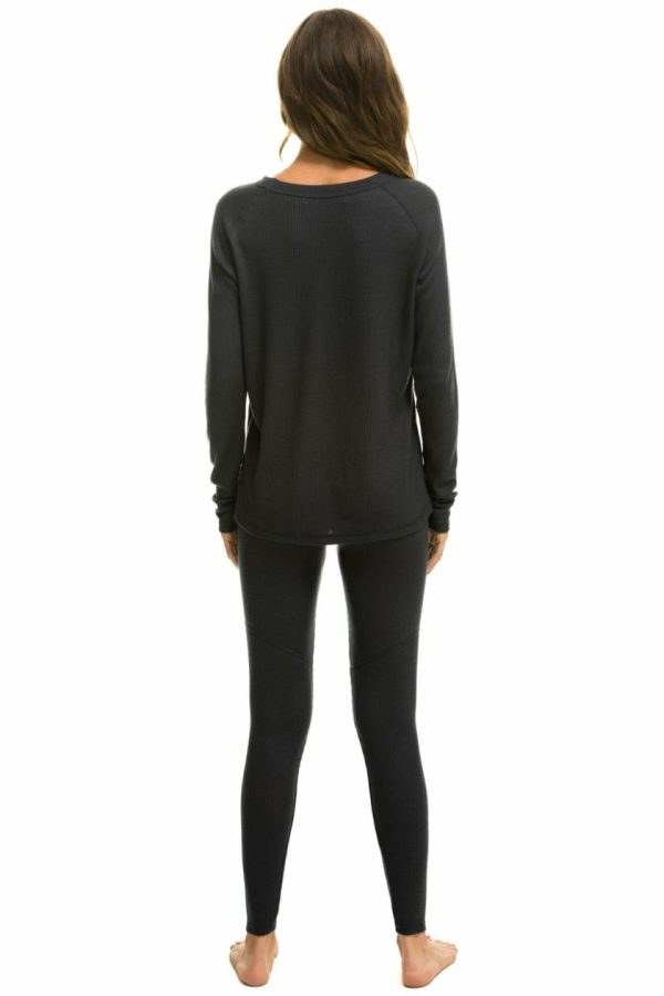 Threademporium.shopb93315ac8d 4