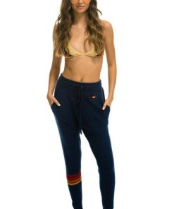 Threademporium.shope1c31fbbbb 1