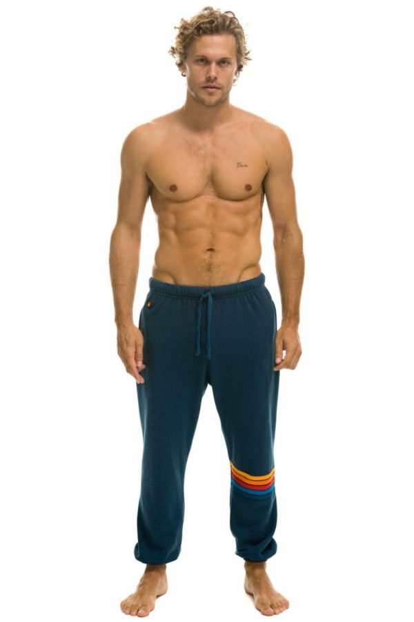 Threademporium.shopf56a020957 2