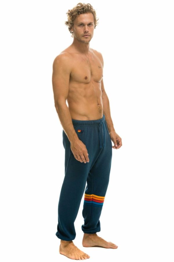 Threademporium.shopf56a020957 5