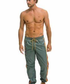 Threademporium.shopf7cbb7d643 1